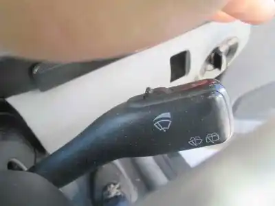 Sloopvoertuig ford galaxy (vy) ambiente van het jaar 2001 aangedreven anu