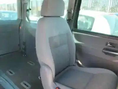 Sloopvoertuig ford galaxy (vy) ambiente van het jaar 2001 aangedreven anu