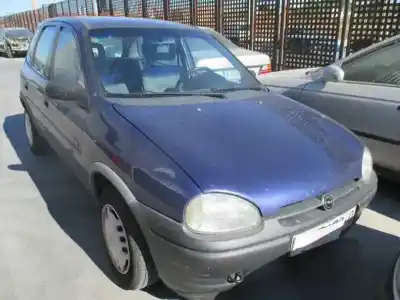 Veicolo di demolizione opel corsa b 1.5 diesel dell'anno 1995 alimentato x15d