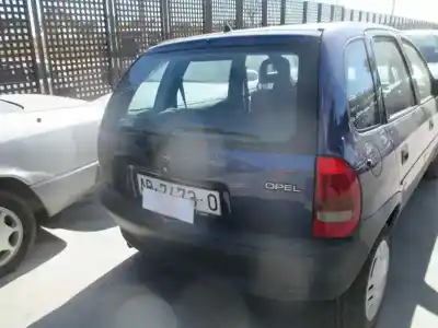Veicolo di demolizione opel corsa b 1.5 diesel dell'anno 1995 alimentato x15d
