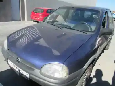Veicolo di demolizione opel corsa b 1.5 diesel dell'anno 1995 alimentato x15d