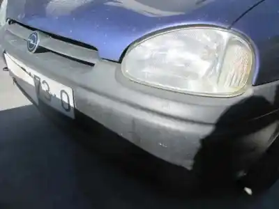 Veicolo di demolizione opel corsa b 1.5 diesel dell'anno 1995 alimentato x15d