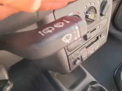 Veicolo di demolizione opel corsa b 1.5 diesel dell'anno 1995 alimentato x15d