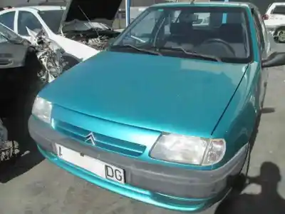 Veicolo di demolizione citroen saxo 1.1 sx dell'anno 1997 alimentato hdz
