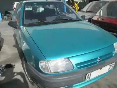 Veicolo di demolizione citroen saxo 1.1 sx dell'anno 1997 alimentato hdz