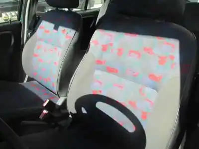 Veicolo di demolizione citroen saxo 1.1 sx dell'anno 1997 alimentato hdz