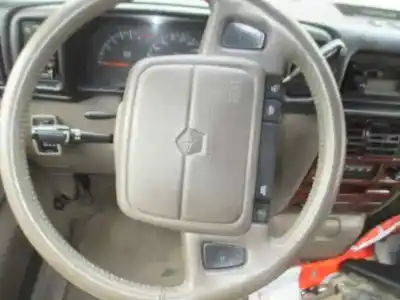 Veículo de Sucata chrysler voyager (es) 3.3 le do ano 1994 alimentado g/r00