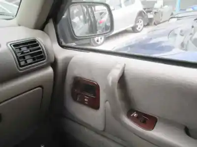 Veículo de Sucata chrysler voyager (es) 3.3 le do ano 1994 alimentado g/r00