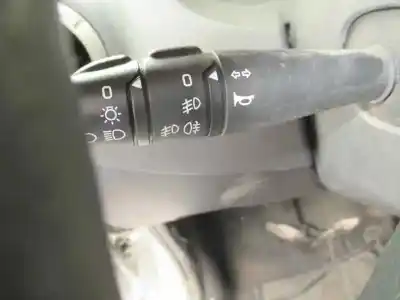 Vehicul casat dacia sandero laureate music al anului 2012 alimentat k9k e8