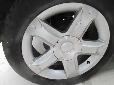 Vehicul casat dacia sandero laureate music al anului 2012 alimentat k9k e8