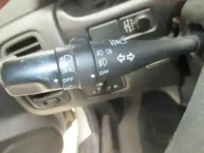 Здавання транспортного засобу nissan maxima qx (a32) 2.0 v6 24v cat року 1999 потужний vq20