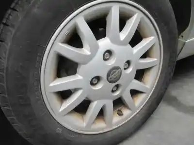 Veículo de Sucata nissan primera berlina (p11) básico do ano 2002 alimentado qg16