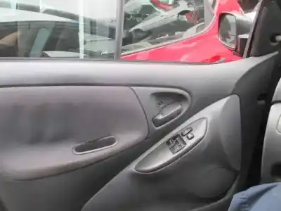 Veicolo di demolizione toyota yaris (ncp1/nlp1/scp1) 1.0 cat dell'anno 2003 alimentato 1sz-fe