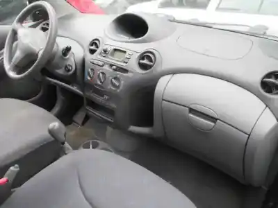 Veicolo di demolizione toyota yaris (ncp1/nlp1/scp1) 1.0 cat dell'anno 2003 alimentato 1sz-fe