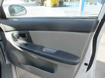 Veículo de Sucata kia cerato 1.5 crdi do ano 2005 alimentado d4fa