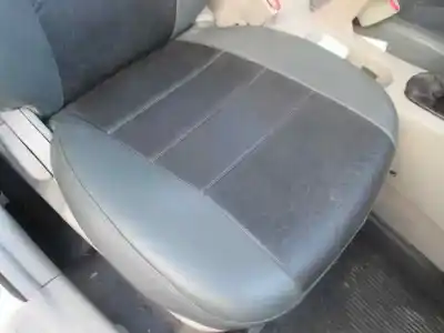 Veículo de Sucata kia cerato 1.5 crdi do ano 2005 alimentado d4fa