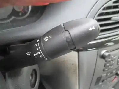 Véhicule à la ferraille citroen c5 berlina attraction de l'année 2007 alimenté 9hz