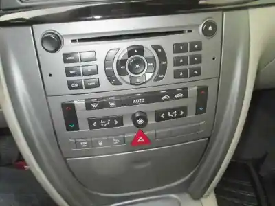 Véhicule à la ferraille citroen c5 berlina attraction de l'année 2007 alimenté 9hz