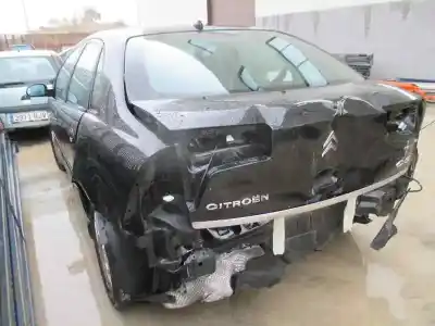 Véhicule à la ferraille citroen c5 berlina attraction de l'année 2007 alimenté 9hz