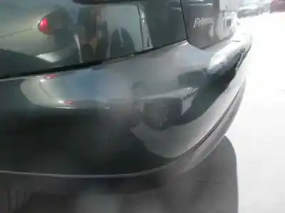 Veículo de Sucata nissan primera berlina (p11) básico do ano 2001 alimentado qg16
