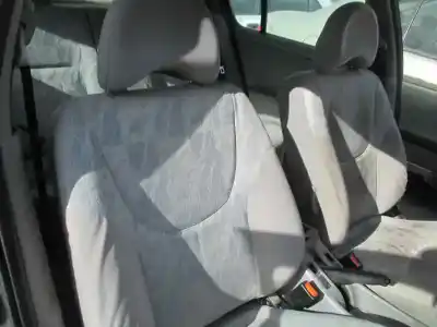 Veículo de Sucata nissan primera berlina (p11) básico do ano 2001 alimentado qg16