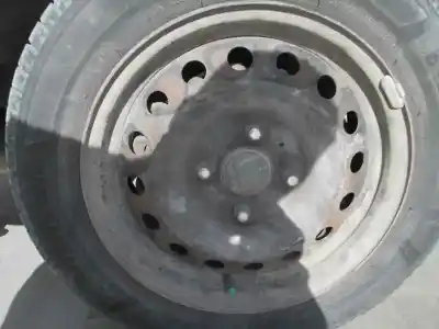 Veículo de Sucata nissan primera berlina (p11) básico do ano 2001 alimentado qg16