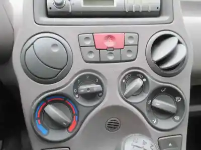 Vehicul casat fiat panda (169) 1.1 8v al anului 2004 alimentat 187a1000