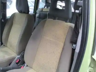 Vehicul casat fiat panda (169) 1.1 8v al anului 2004 alimentat 187a1000
