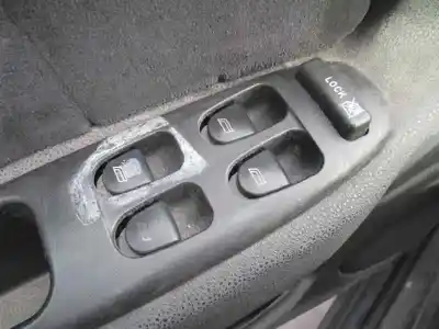 Vehicul casat alfa romeo 156 sportwagon (116) 1.9 jtd 16v progression al anului 2004 alimentat 192a5000