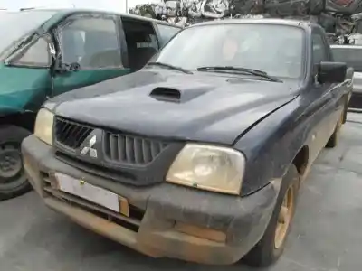 Здавання транспортного засобу MITSUBISHI L 200 (K6/7) 2500 TD GLX року 2006 потужний D 4D56