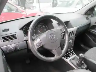 Veicolo di demolizione opel astra h caravan cosmo dell'anno 2005 alimentato z19dth
