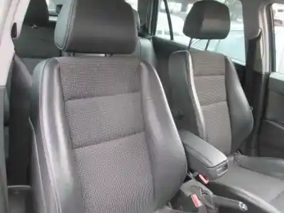 Veicolo di demolizione opel astra h caravan cosmo dell'anno 2005 alimentato z19dth
