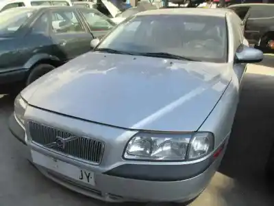 Здавання транспортного засобу volvo s80 berlina 2.4 diesel cat року 2003 потужний d5244t