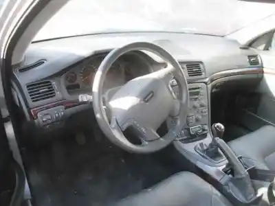 Здавання транспортного засобу volvo s80 berlina 2.4 diesel cat року 2003 потужний d5244t