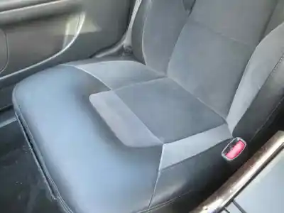 Здавання транспортного засобу volvo s80 berlina 2.4 diesel cat року 2003 потужний d5244t
