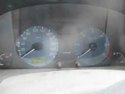 Véhicule à la ferraille citroen xsara berlina 2.0 hdi exclusive (80kw) de l'année 2002 alimenté rhz