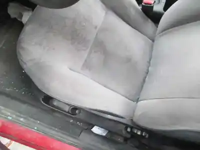 Véhicule à la ferraille citroen xsara berlina 2.0 hdi exclusive (80kw) de l'année 2002 alimenté rhz
