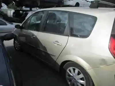 Scrapping Vehicle renault scenic iii grand dynamique of the year 2007 powered f9q l8
