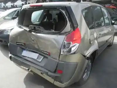 Scrapping Vehicle renault scenic iii grand dynamique of the year 2007 powered f9q l8