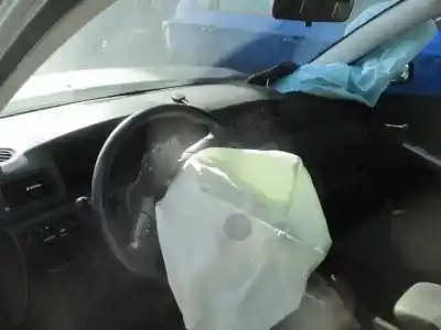 Здавання транспортного засобу toyota corolla (_e12_) 2.0 d-4d (cde120r_ cde120l_) року 2006 потужний 1cdftv