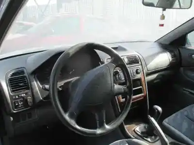 Verschrottungsfahrzeug mitsubishi galant berlina (ea0) 2000 td gls (a) des jahres 1999 angetrieben 4d68