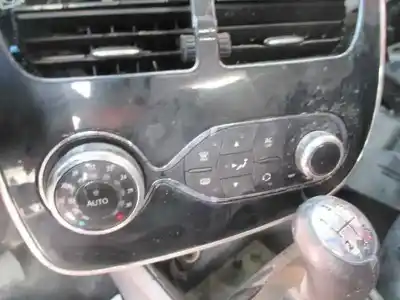 Veicolo di demolizione renault clio iv grandtour expression dell'anno 2013 alimentato h4b a4