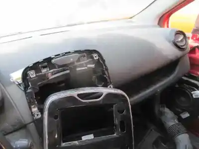 Veicolo di demolizione renault clio iv grandtour expression dell'anno 2013 alimentato h4b a4