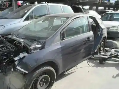 Veicolo di demolizione FORD FOCUS LIM. (CB8) Trend dell'anno 2012 alimentato IQDB