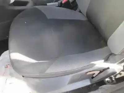 Veicolo di demolizione ford focus lim. (cb8) trend dell'anno 2012 alimentato iqdb