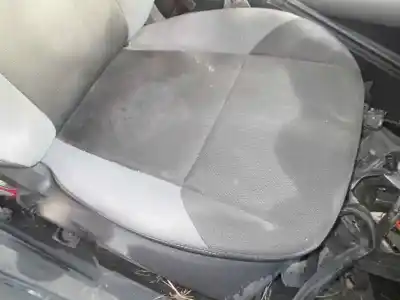 Veicolo di demolizione ford focus lim. (cb8) trend dell'anno 2012 alimentato iqdb