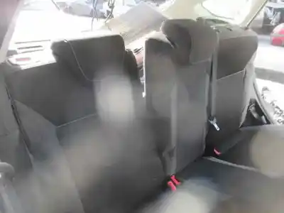 Veicolo di demolizione ford focus lim. (cb8) trend dell'anno 2012 alimentato iqdb