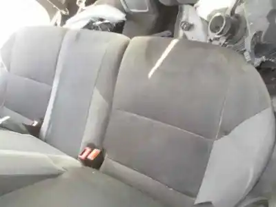 Veicolo di demolizione ford focus lim. (cb8) trend dell'anno 2012 alimentato iqdb