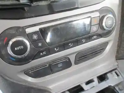 Veicolo di demolizione ford focus lim. (cb8) trend dell'anno 2012 alimentato iqdb