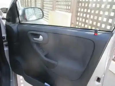 Veículo de Sucata opel corsa c blue line do ano 2004 alimentado z13dt